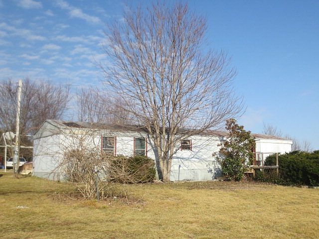 2nd image of 1748 Siddens Rd