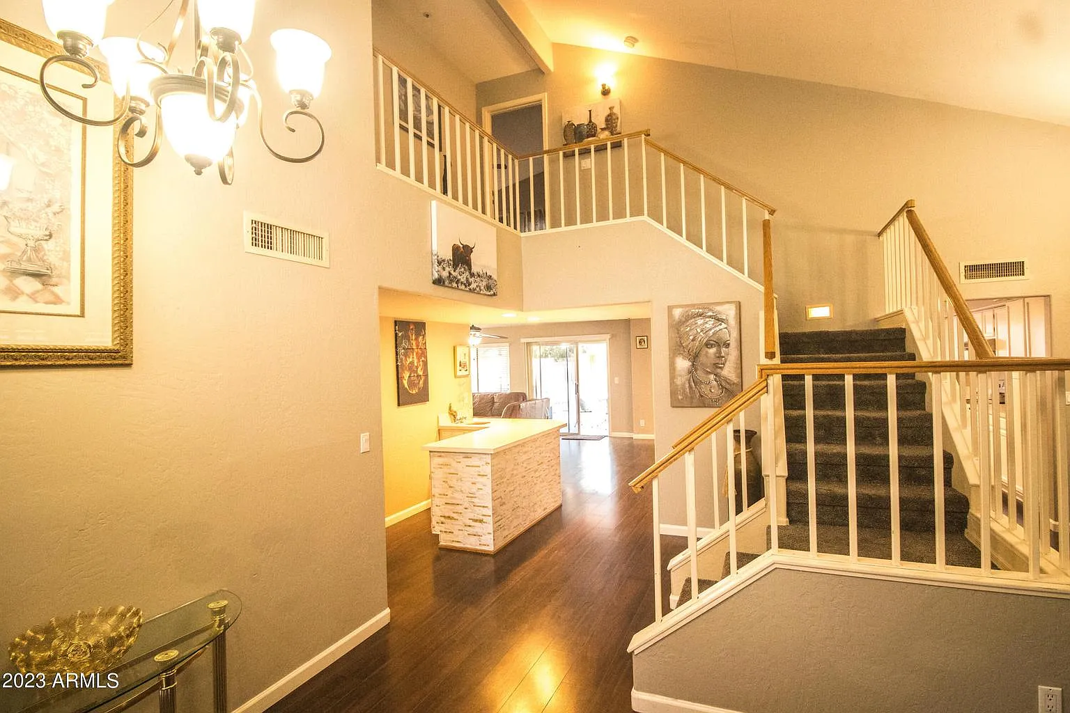 4 bed, 3.5 bath, 2400 sqft, $3,900 — Photo 3