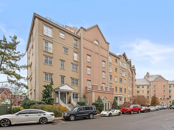 111 Shearwater Ct East image 25 of 33