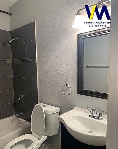 2305 Pinn Rd #6 — Photo 12