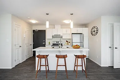 585 Ballantrae Dr — Photo 66