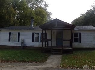 1035 Ogden Rd, Wilmington, OH 45177
