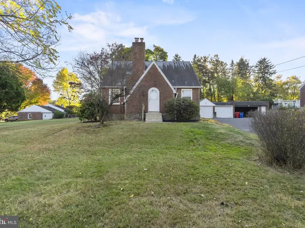 790 E Street Rd, Warminster, PA 18974