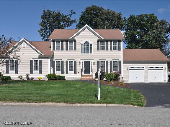 2nd image of 95 Twin Birch Dr