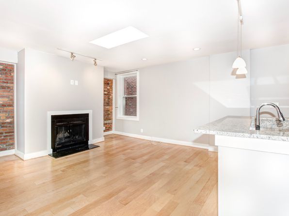 1451 Harvard St NW APT 7