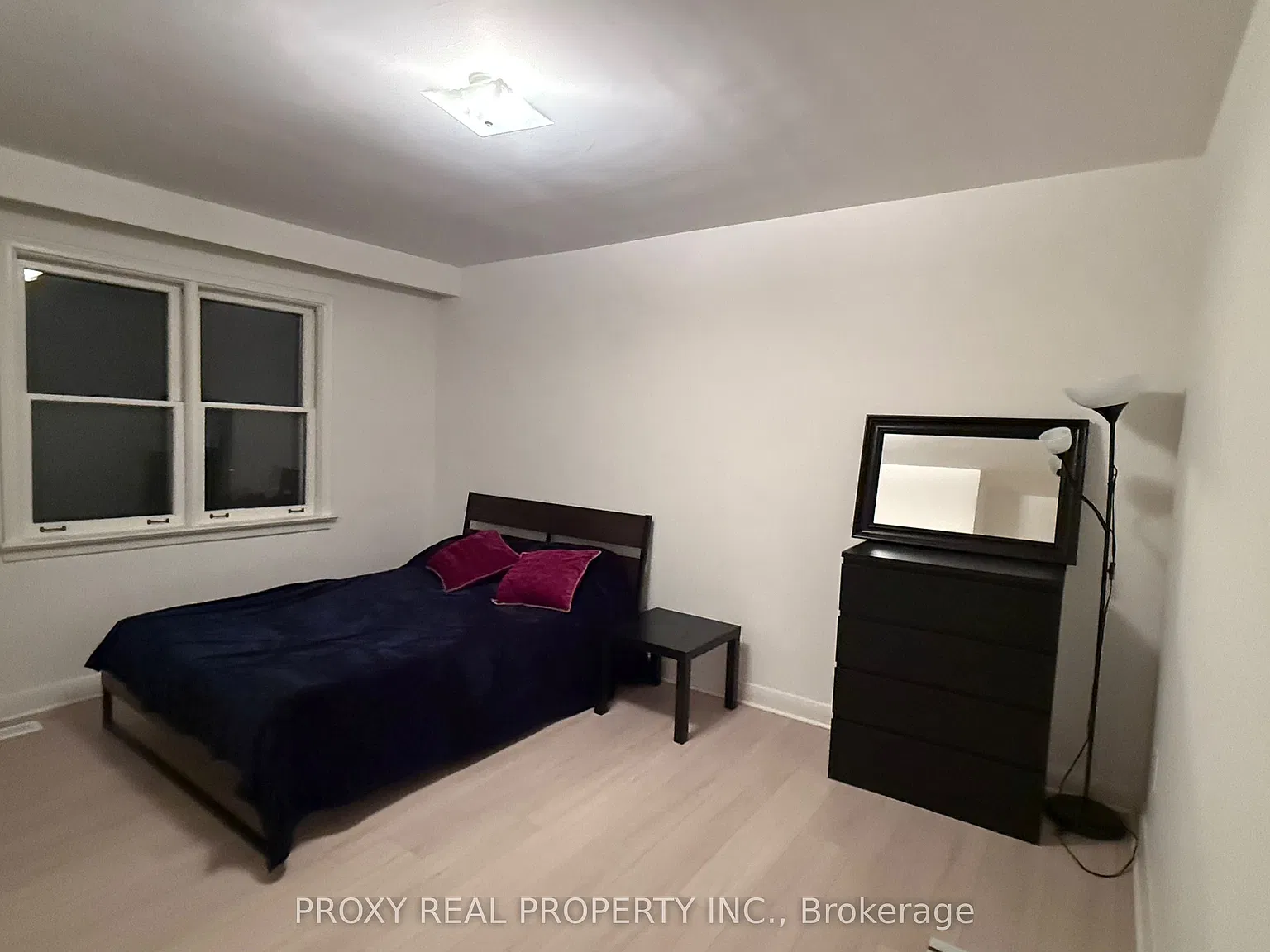 3 bed, $3,000 — Photo 4