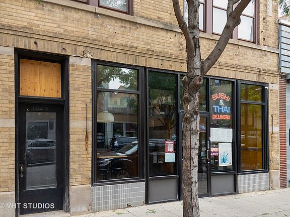 4th image of 1624 W Belmont Ave