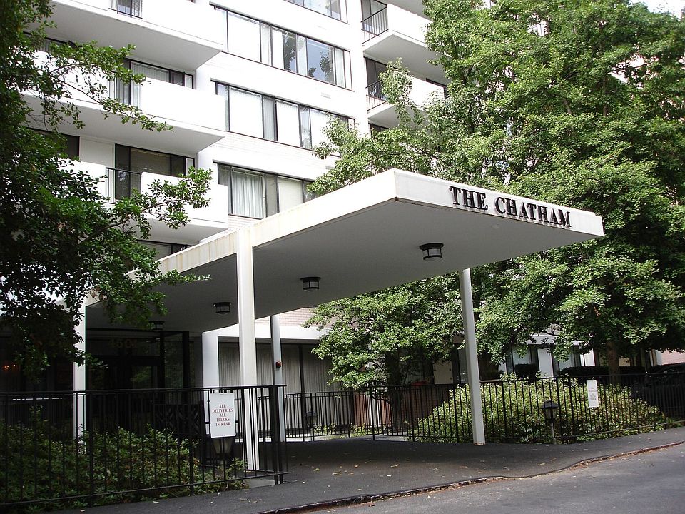 1st image of 4501 Arlington Blvd APT 515