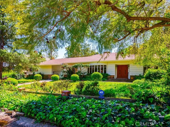 11940 Iredell St, Studio City, CA 91604