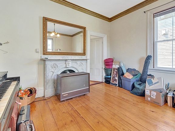 3rd image of 36 Alleghany St