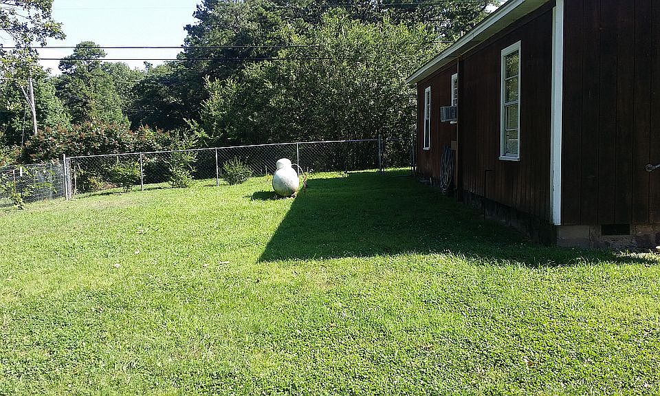 1st image of 2304 Sutherland Ave