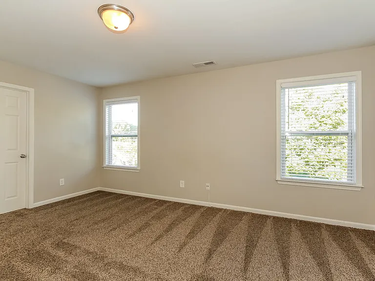 11028 Belmont Run Ln — Photo 12