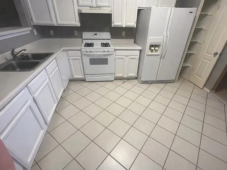 12504 Tierra Serena Dr — Photo 3