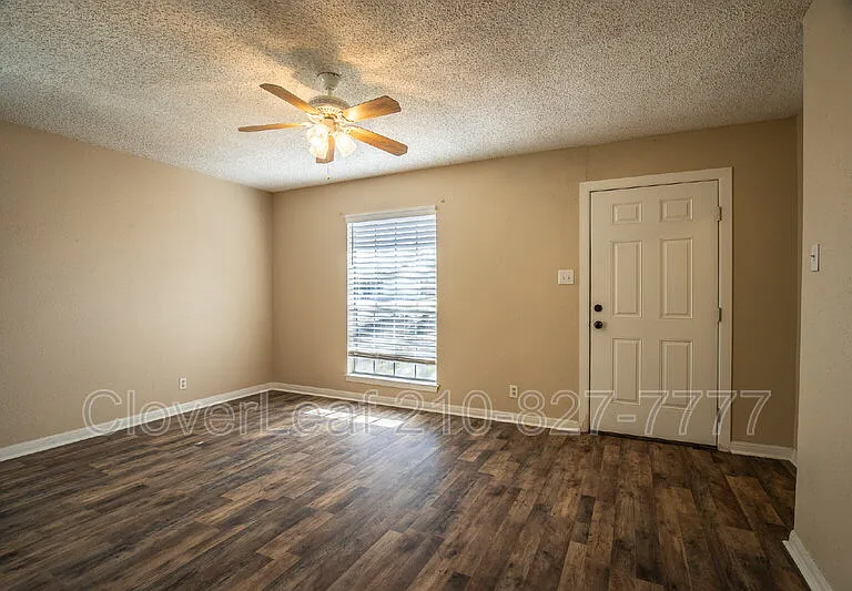 3421 Turnabout Loop — Photo 5