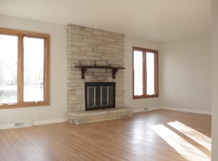 1350 Pine Ct #A, Schererville, IN 46375