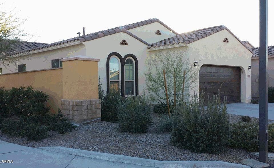 1st image of 187 E Carob Dr