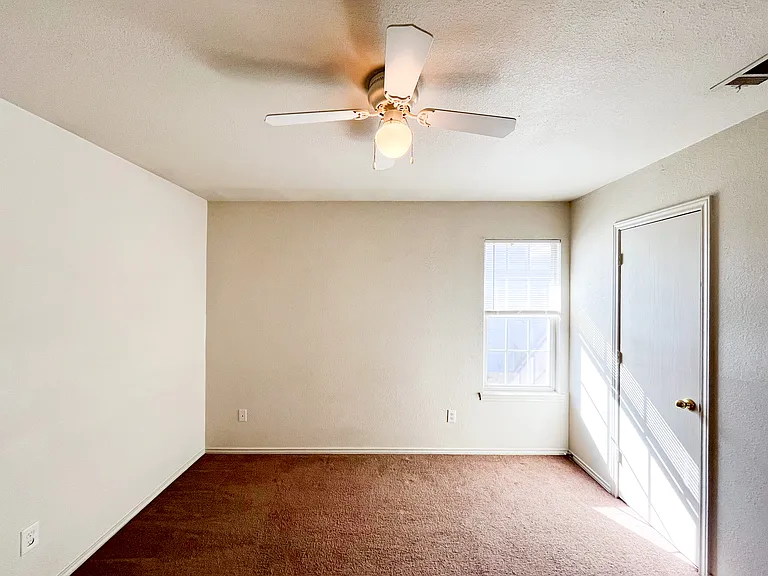 308 Creek St #A — Photo 23