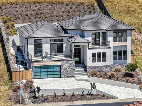 662 W Sundahl Dr, Folsom, CA 95630