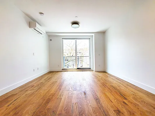 Rented by Sunshine Management Group, LLC | media 6