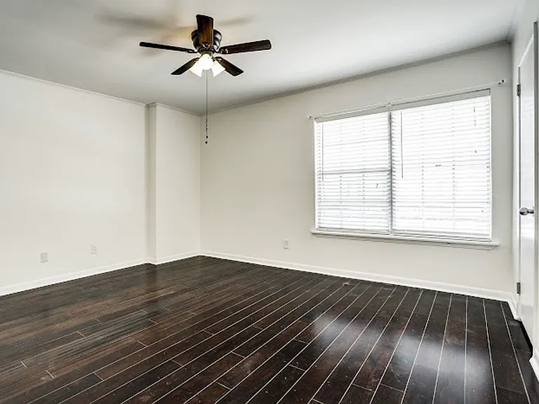 2824 Briarhurst Dr #34 — Photo 8