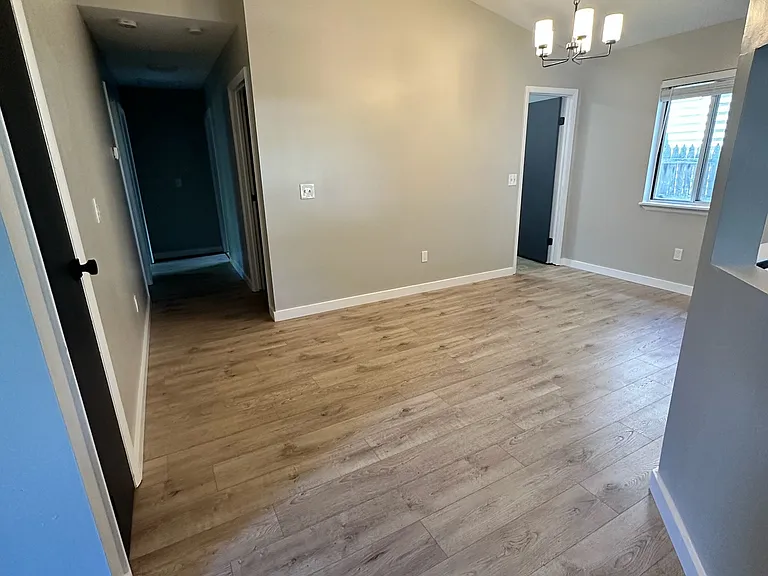 23815 Knickerbocker Rd — Photo 11