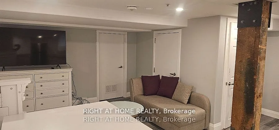 Studio, $1,450 — Photo 2