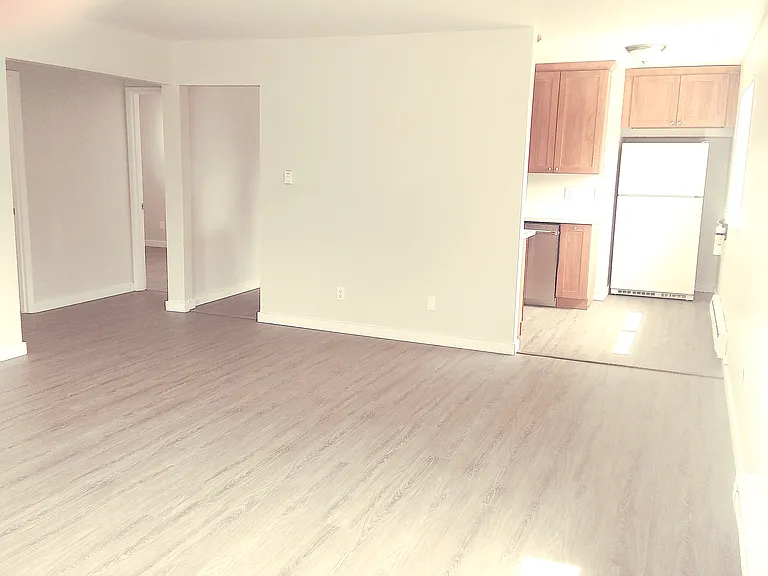 2518 E Pike St — Photo 13
