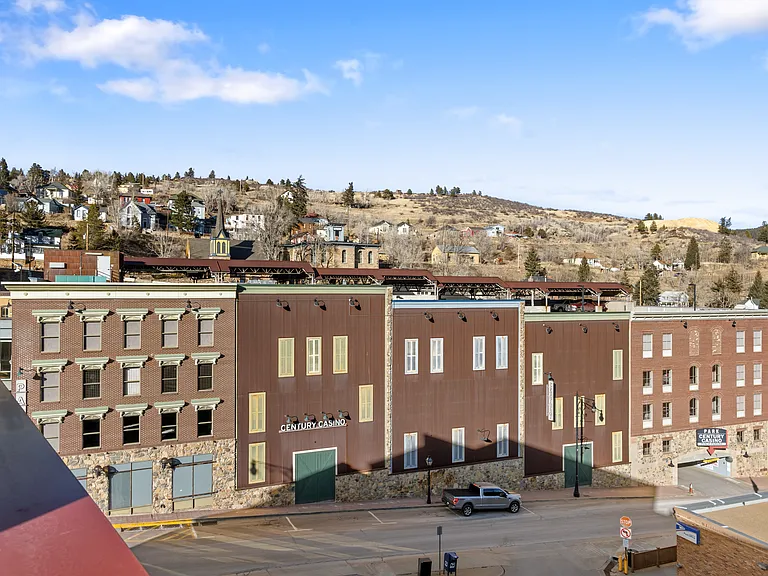 KOP Apartments — Photo 22