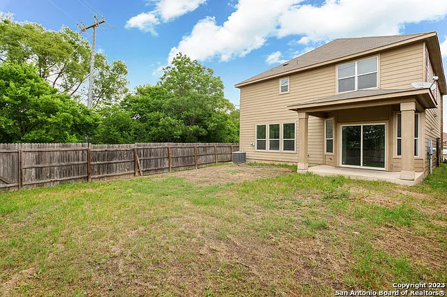 11014 Colt Isle — Photo 32