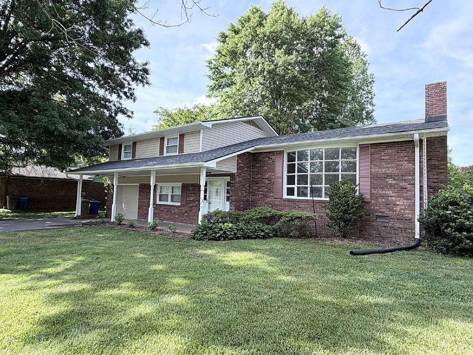 1st image of 725 Wildflower Ln