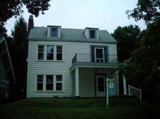 132 Marquette Ave, South Bend, IN 46617