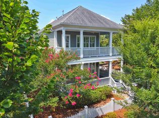 561 Sycamore St, Madison, GA 30650