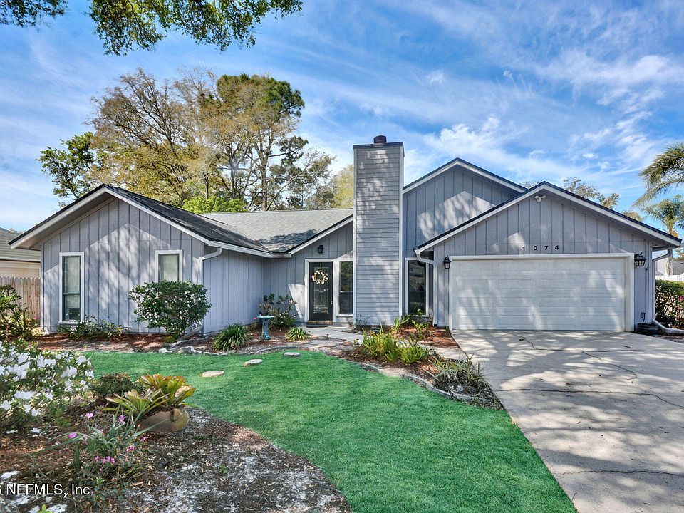 1st image of 1074 KINGS Road