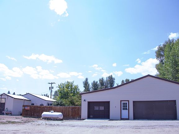 2nd image of 407 Lomax Ave