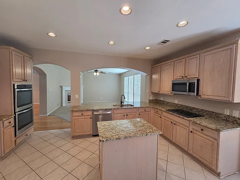 625 Manchester Dr — Photo 28