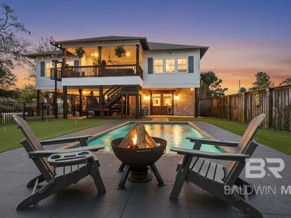 4709 Burkart Ln, Orange Beach, AL 36561