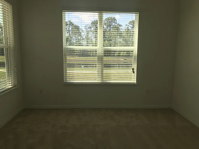 12886 Westside Village Loop — Photo 4