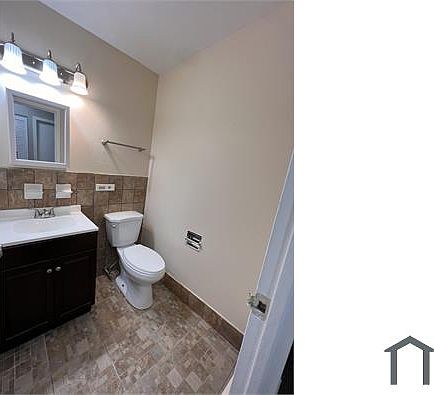 3rd image of 4350 W Ford City Dr #503