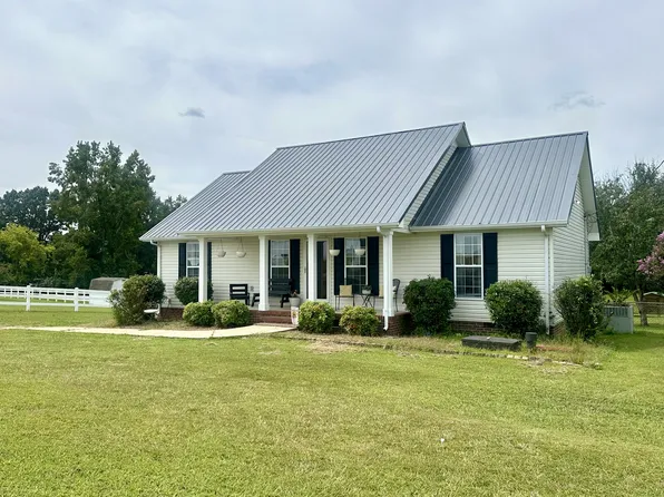519 Old Lincoln Rd, Fayetteville, TN 37334