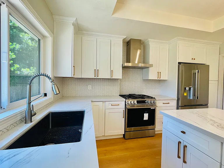 1334 Madera Ave — Photo 3