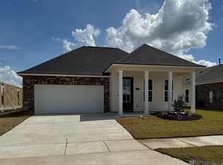 10027 Pelican Pointe Ln, Baton Rouge, LA 70810