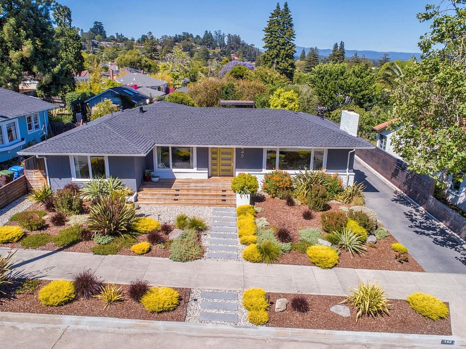 1st image of 448 Van Ness Ave
