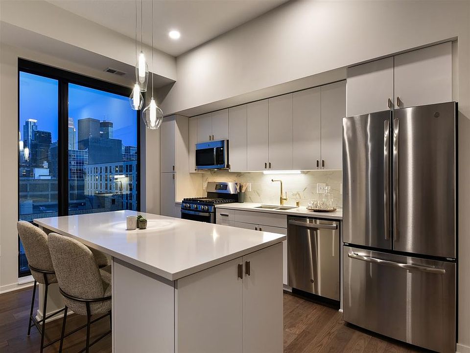 1st image of 721 N 3rd St #4641545