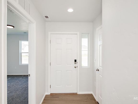 2nd image of 5022 Endicott Dr