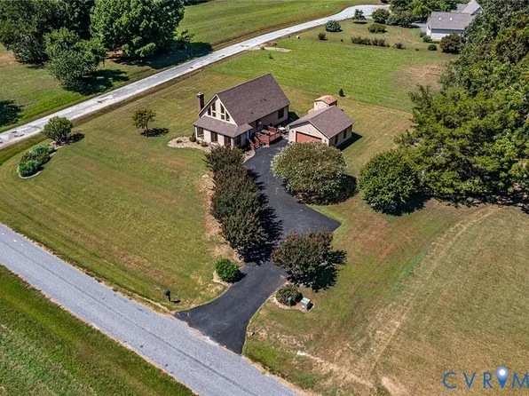 831 Fountain Gate Rd, Heathsville, VA 22473