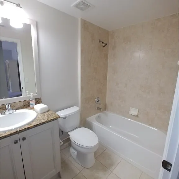 20140 Estero Gardens Cir #204 — Photo 18