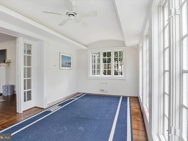 2316 N Stafford St — Photo 9