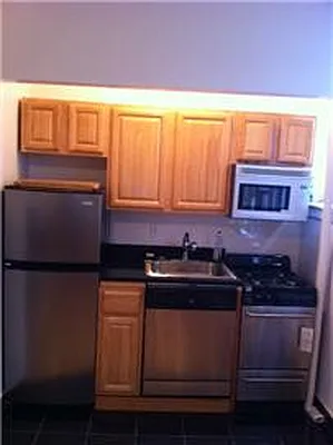 Rented by AJ Clarke | media 14