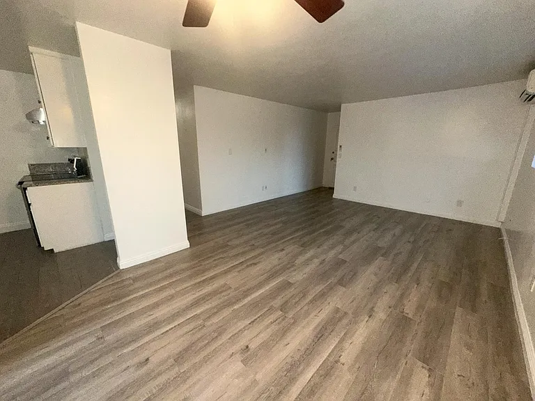 915 N Stoneman Ave #1 — Photo 10