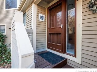 286 Opening Hill Rd, Branford, CT 06405